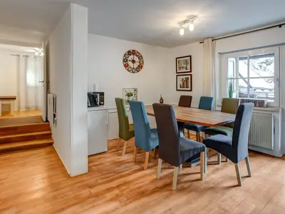 DiningRoom