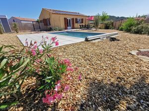 23510038-Ferienhaus-4-Félines-Minervois-300x225-4