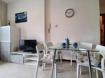 DiningRoom