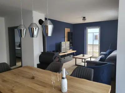 Wohnzimmer mit Kaminofen