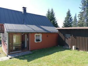 23276345-Ferienhaus-5-Fichtelberg-300x225-2