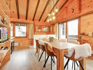 24028513-Ferienhaus-8-Fiesch-300x225-3