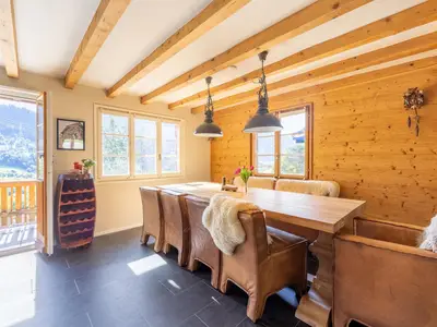 DiningRoom