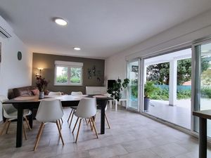 22445345-Ferienhaus-7-Filipana-300x225-3