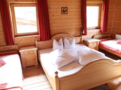 4 Bettzimmer 4 Bettzimmer