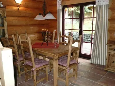 DiningRoom