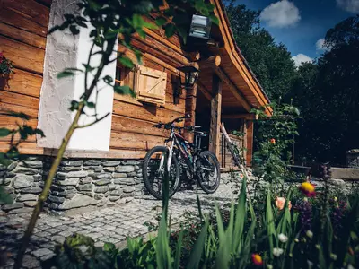 Aktivitäten im Sommer und winter