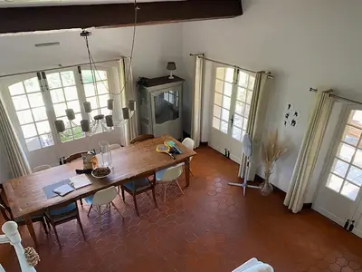 DiningRoom