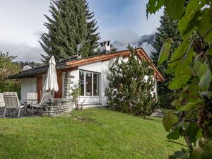 21745509-Ferienhaus-4-Flims-300x225-2