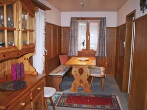 21745595-Ferienhaus-5-Flims-300x225-5