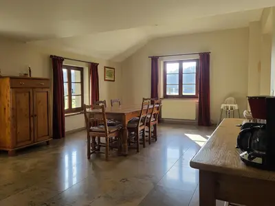DiningRoom