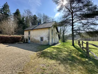 Außenseite Ferienhaus [Sommer]
