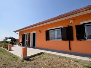 23836791-Ferienhaus-8-Floridia-300x225-5