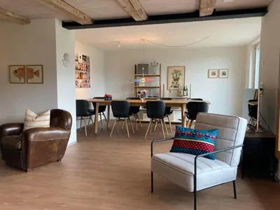 Blick vom Wohnen zum Essen