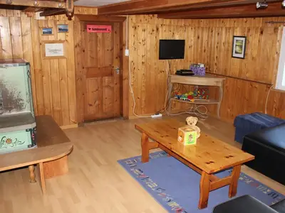Wohnzimmer mit TV Wohnzimmer mit TV