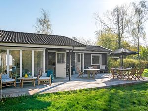 23763495-Ferienhaus-8-Føllenslev-300x225-1