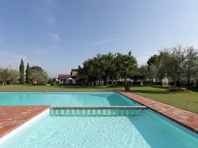 PoolOfHouse