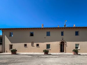 Ferienhaus für 6 Personen (206 m&sup2;) in Foligno