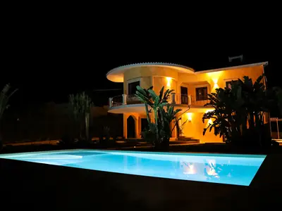 Ferienhaus für 10 Personen (250 m²) in Fontane Bianche 3/10