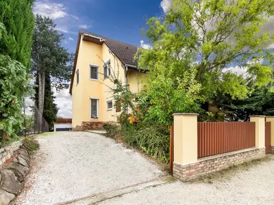 Ferienhaus für 9 Personen (170 m²) in Fonyód 1/10