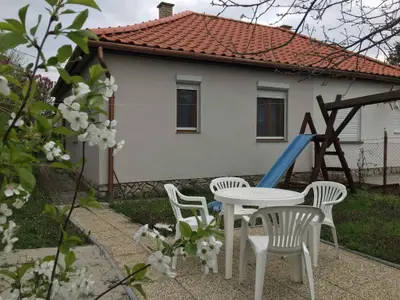 Ferienhaus für 5 Personen (40 m²) in Fonyód 1/10