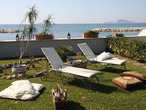 22945711-Ferienhaus-12-Formia-300x225-3