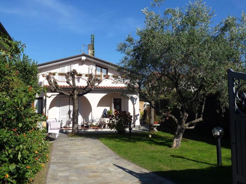 23303614-Ferienhaus-9-Forte Dei Marmi-800x600-2