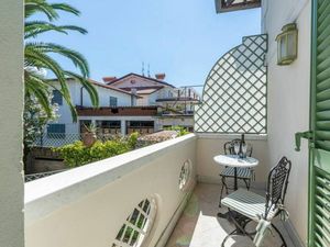 23996533-Ferienhaus-4-Forte Dei Marmi-300x225-1