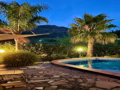 PoolOfHouse