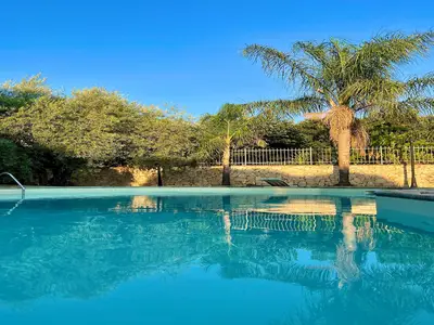 PoolOfHouse