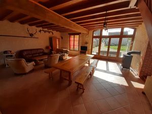 23277969-Ferienhaus-9-Francueil-300x225-4