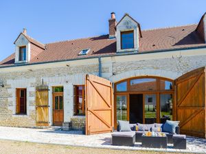 23277969-Ferienhaus-9-Francueil-300x225-0