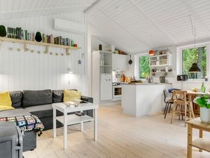 23757511-Ferienhaus-5-Frederiksværk-300x225-3