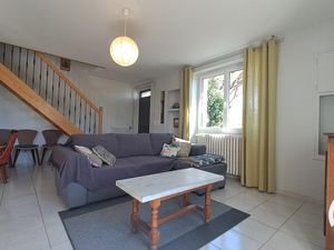 23524610-Ferienhaus-4-Fréjairolles-300x225-3