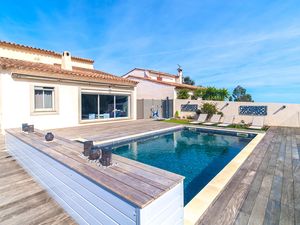 23752085-Ferienhaus-8-Fréjus-300x225-5