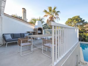 24002566-Ferienhaus-6-Fréjus-300x225-5