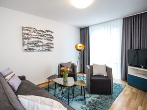 23981715-Ferienhaus-2-Friedrichshafen-300x225-4