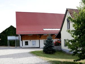 21729545-Ferienhaus-4-Friedrichshafen-300x225-3