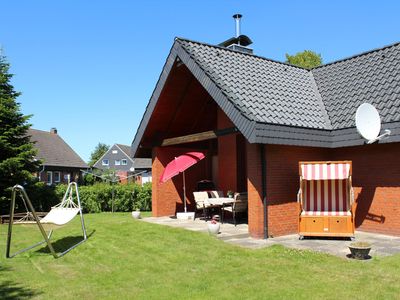 Terrasse. Terrasse mit Strandkorb