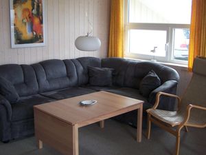 23732053-Ferienhaus-6-Friedrichskoog-300x225-4