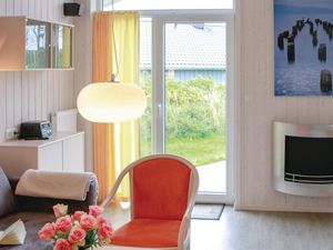 23732080-Ferienhaus-6-Friedrichskoog-300x225-3