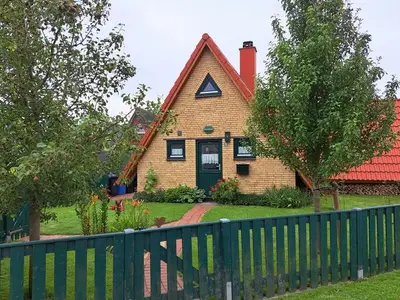 Ferienhaus für 4 Personen (55 m²) in Friedrichskoog 3/10