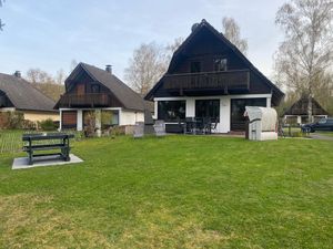 23696911-Ferienhaus-6-Frielendorf-300x225-0