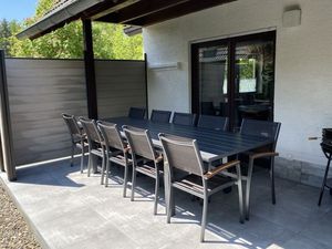 23972977-Ferienhaus-10-Frielendorf-300x225-2