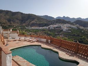 456560-Ferienhaus-6-Frigiliana-300x225-0