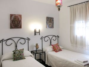 23848013-Ferienhaus-4-Frigiliana-300x225-5