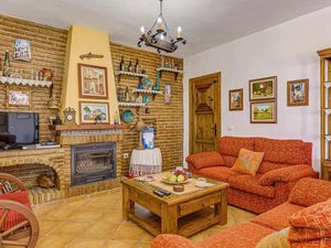 23765932-Ferienhaus-6-Frigiliana-300x225-3