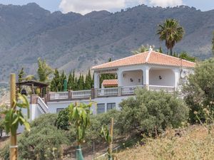 23735019-Ferienhaus-6-Frigiliana-300x225-5