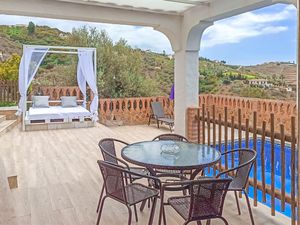 23740938-Ferienhaus-4-Frigiliana-300x225-4