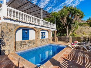 23740942-Ferienhaus-6-Frigiliana-300x225-1